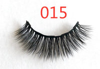 A Pair Of False Eyelashes With Magnets In Fashion