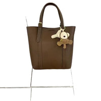 High-end Retro Large Capacity Commuter Bag